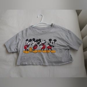 Forever 21 Mickey Mouse Cropped T-shirt | Size Small | Grey